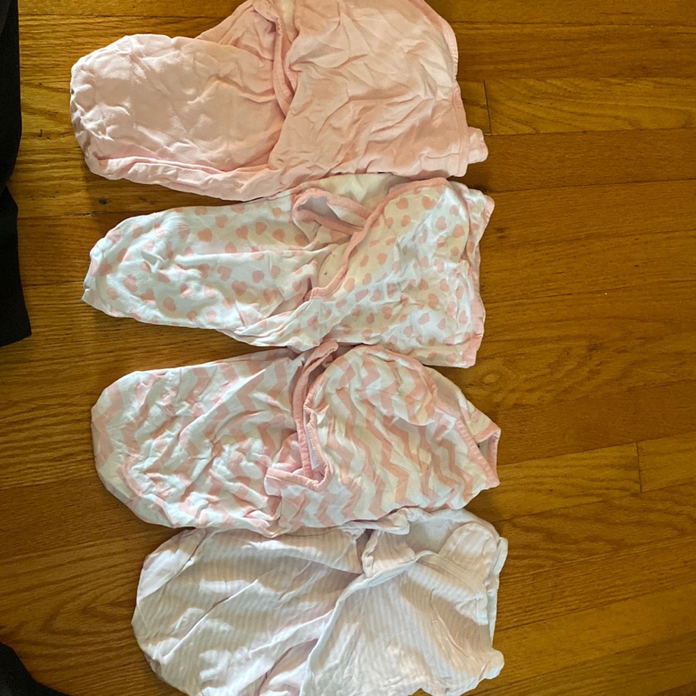 Set of 4 Swaddles - 7 to 14 lbs